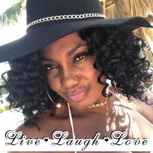 Meet your Posher, Beverly